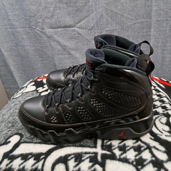 %Size 13 Nike Air Jordan 9 Retro Bred Men 302370-014 Black Red AJ15 main image 15